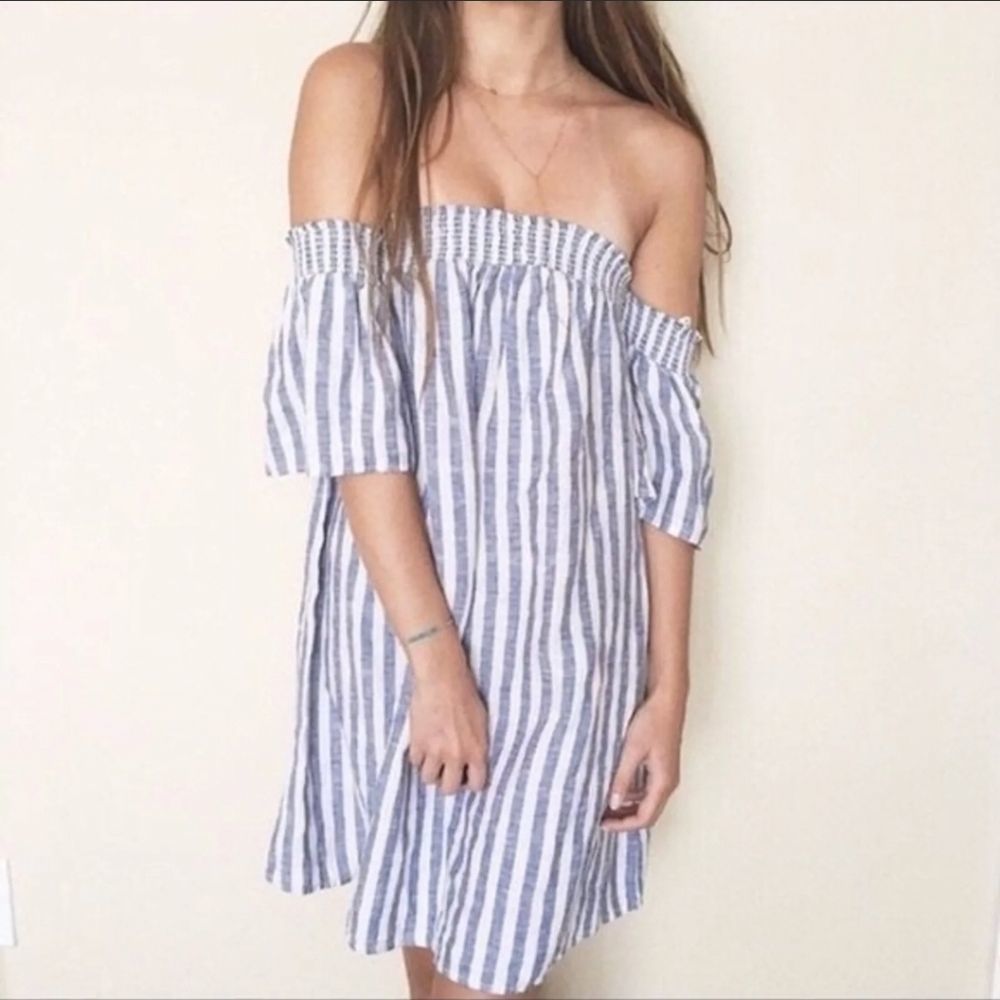 Cynthia Rowley Off the Shoulder 100% Linen Dress Size Small